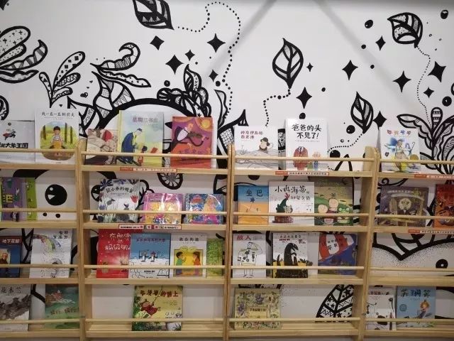 「金宝贝小小陶艺师活动回顾」跟外太空EZ寻觅不一样的烟花