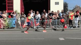 体育跑步的正确姿势动作,跑步起步正确姿势小学生