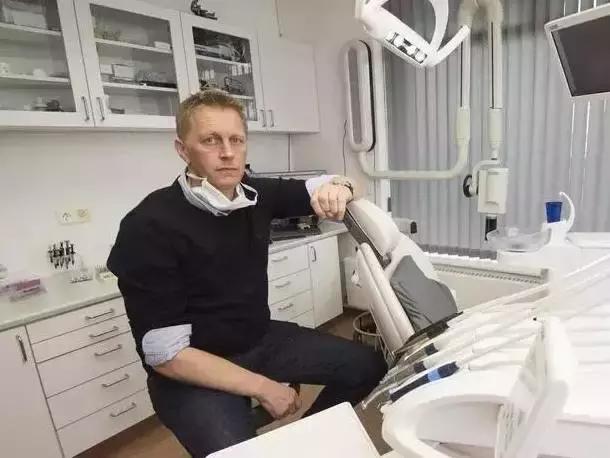 冰岛欢迎足球队,冰岛原来是属于英国吗