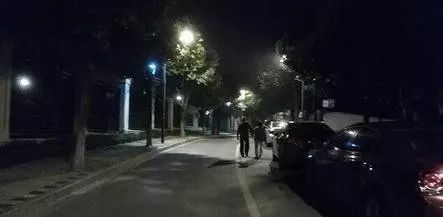 小库里三分总数,小库里独行侠200万