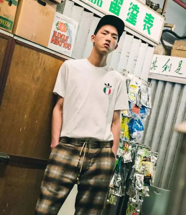 2022世界杯联名款,2018世界杯联名款足球