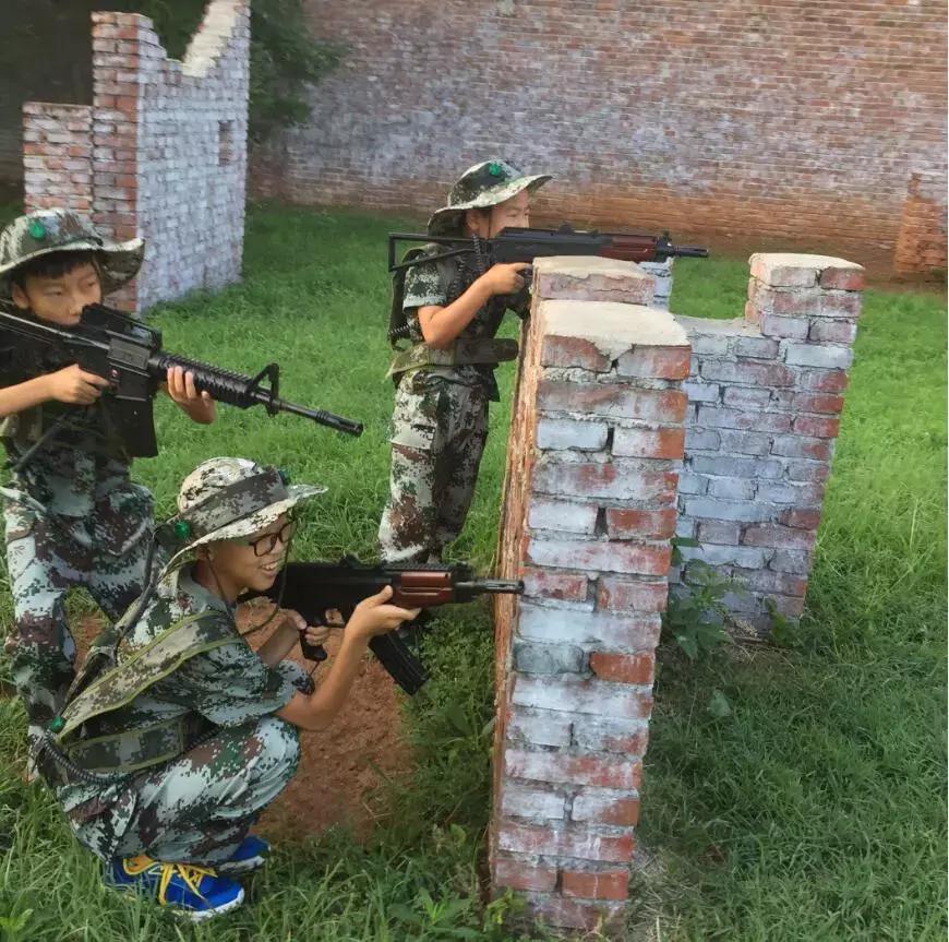 唐山青少年军事夏令营招生,唐山中小学生军事夏令营培训