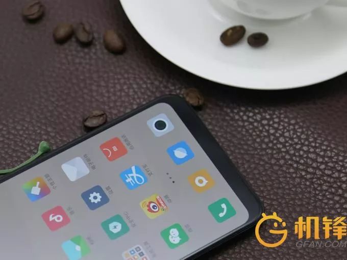 手机测评小米8系列怎么样啊,小米8手机优缺点深度解析