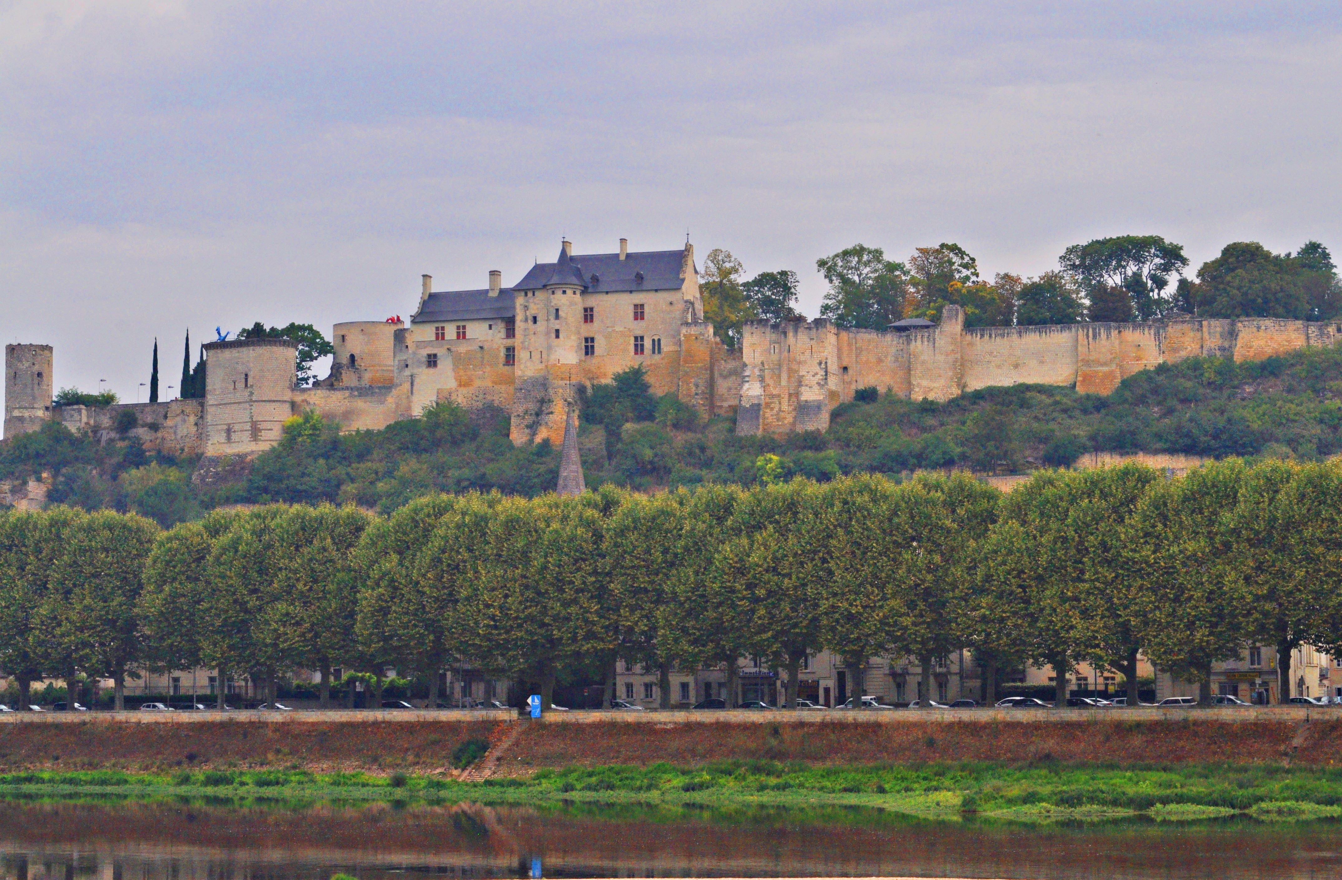 法国卢瓦尔河谷旅游攻略,卢瓦尔河城堡一日游