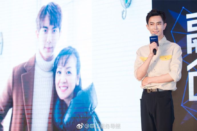 鹿晗解说世界杯，李易峰是“梅西吹”，高晓松竟然要问C罗这个问题……