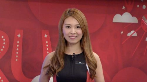 每晚看波的先生们女士们，讲波女郎张洛蔚长腿混血儿泳衣照放送啦