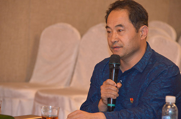 “诗意亮美嘉”文学采风活动成功举行