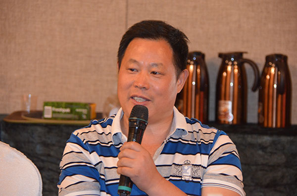 “诗意亮美嘉”文学采风活动成功举行