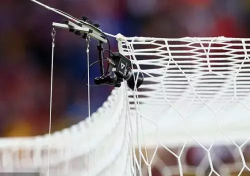 世界杯裁判只是辅助，判定主要靠“天眼”？