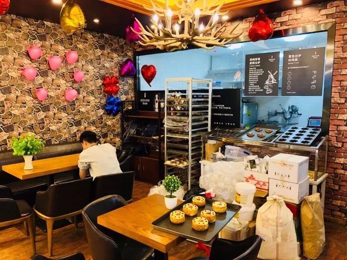 欧亚卖场地下美食,欧亚卖场美食街在哪个位置