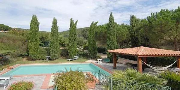 世界足球运动员十大私人豪宅,足球巨星的豪宅有多豪