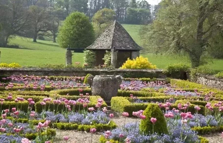 盘点世界十大足球明星们的豪宅,世界杯的球星豪宅排名