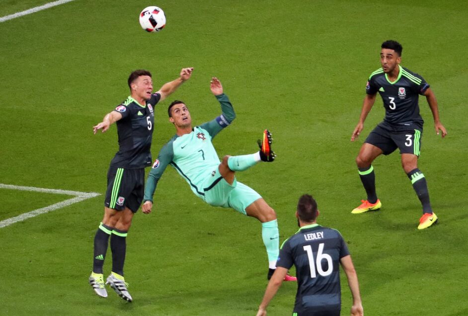 帽子戏法和电梯球讲解,帽子戏法是什么球技