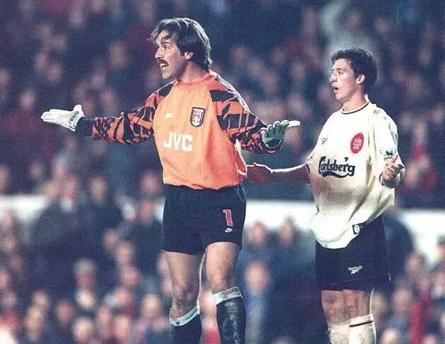 c罗14岁的时候踢足球有多厉害,五年前他凭借一粒进球拯救了c罗