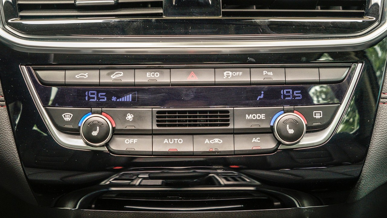 “德味”屁股加持！试驾全新宝沃BX6