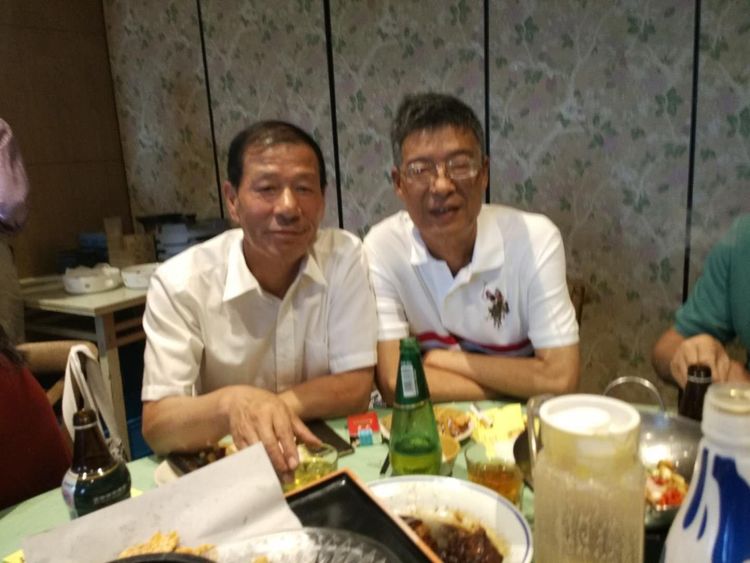 干岔子一，二队老知青久别重逢，共忆黑土情长