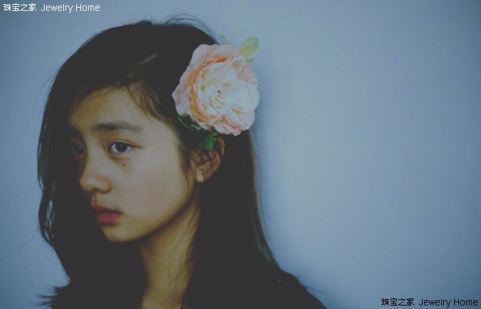 不知不觉，暴走的00后已跻身时尚圈