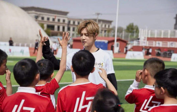 鹿晗有多爱芦苇,鹿晗有多爱猫