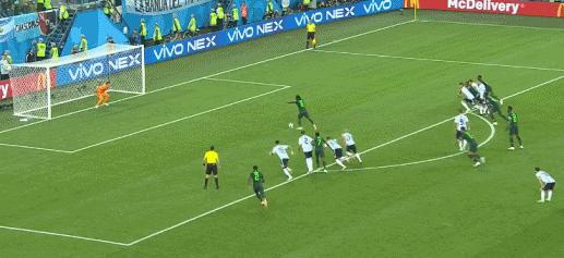 梅西妻子领衔阿根廷最美太太团观看生死战，阿根廷上演胜利大逃亡