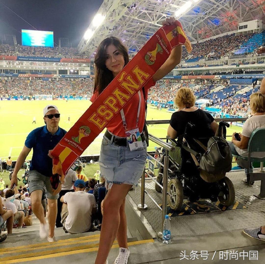 世界杯期间穿搭,世界杯足球穿搭