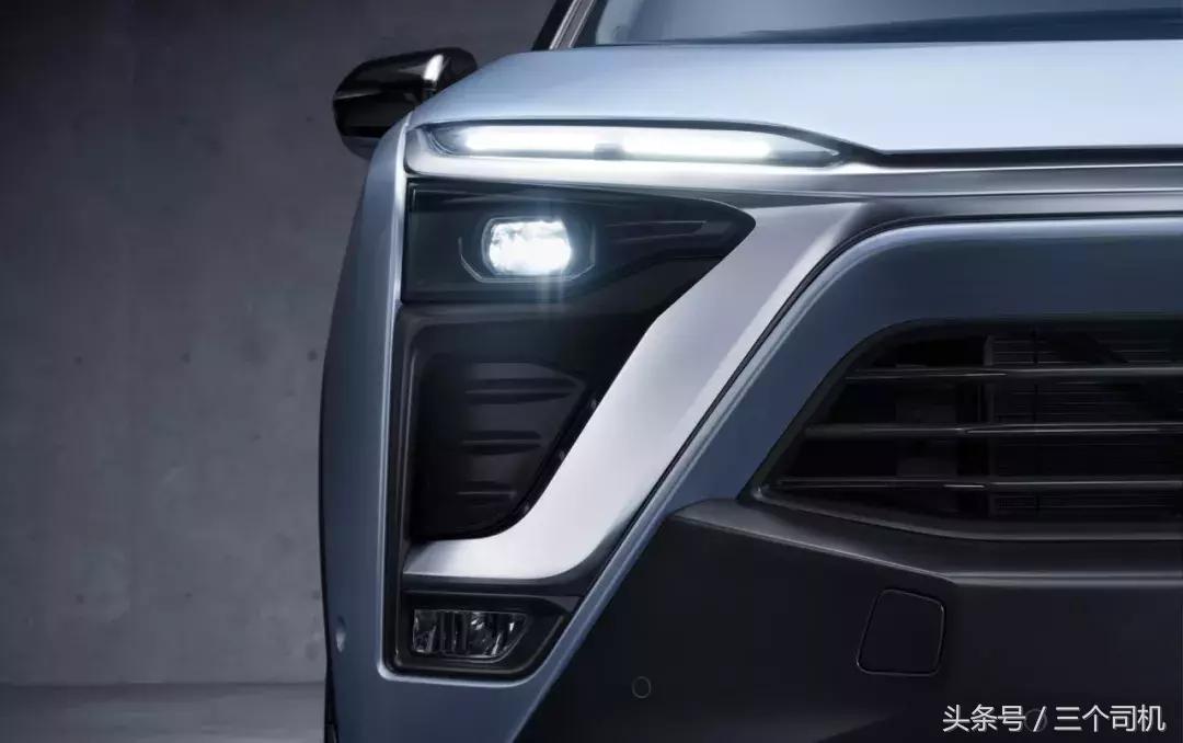 百公里提速4.4秒，50万购买这款纯电7座SUV，但续航仅355公里