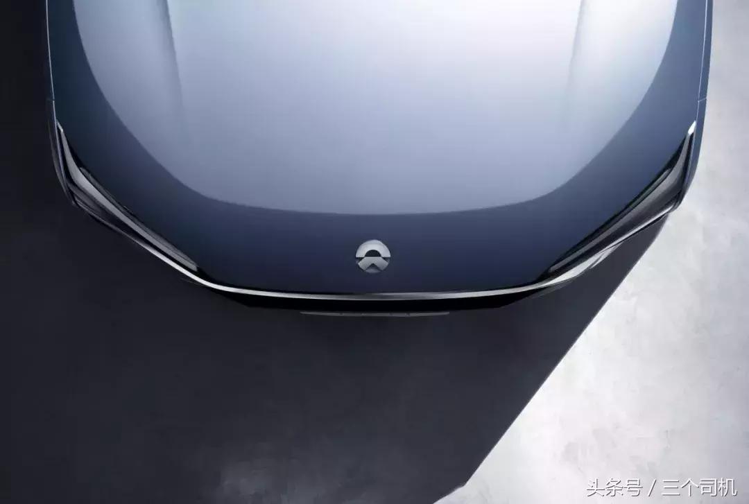 百公里提速4.4秒，50万购买这款纯电7座SUV，但续航仅355公里