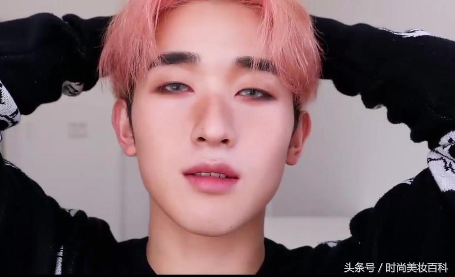 男生化妆教程日常妆精致第一名,男生怎么化妆简单又帅