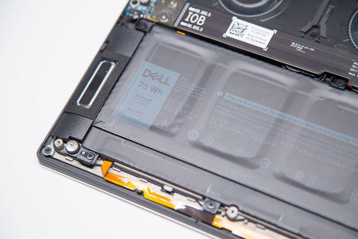 戴尔xps15i7八代,科技感爆棚戴尔xps15笔记本评测