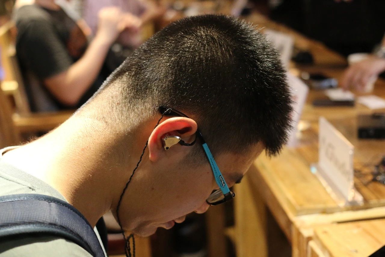 时隔两年多的聚会,时隔两年的聚会