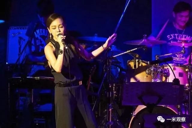 相见恨晚彭佳慧唱哽咽,彭佳慧经典唱段