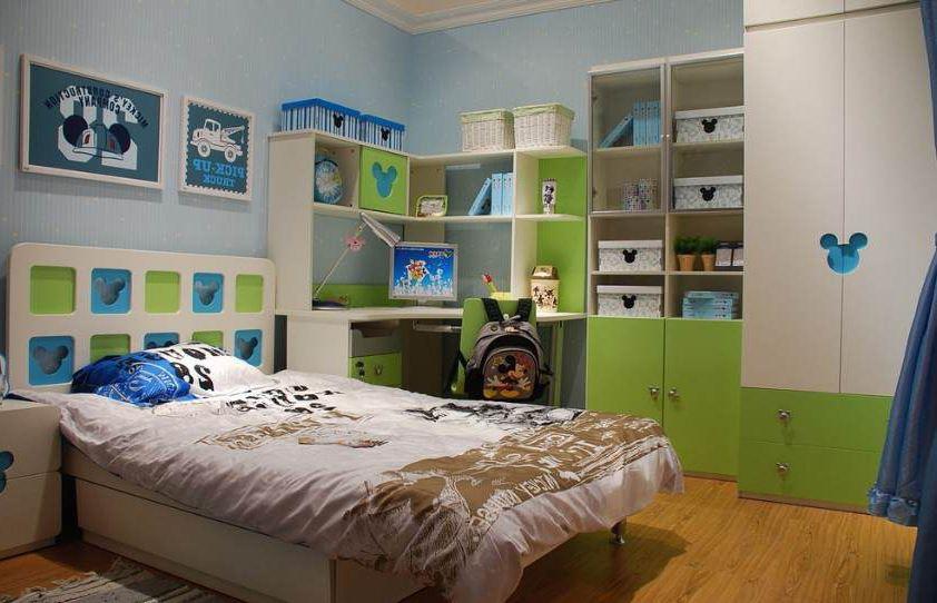 床边靠窗好不好有哪些禁忌,床边用什么遮挡最好风水