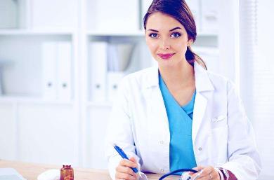 皮秒和超皮秒哪个祛斑效果好些,皮秒祛斑视频疼吗