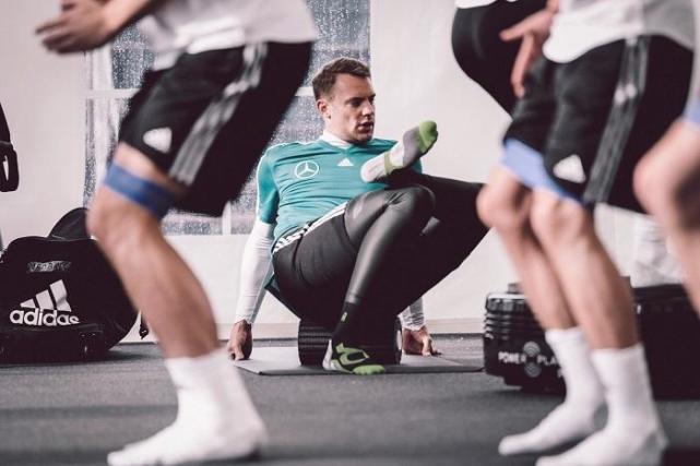 不想做后卫的门将,不想做守门员应该怎么给老师说