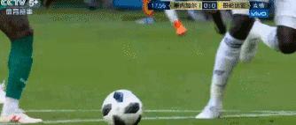 日本队获胜无奈瞬间,输球后的日本队