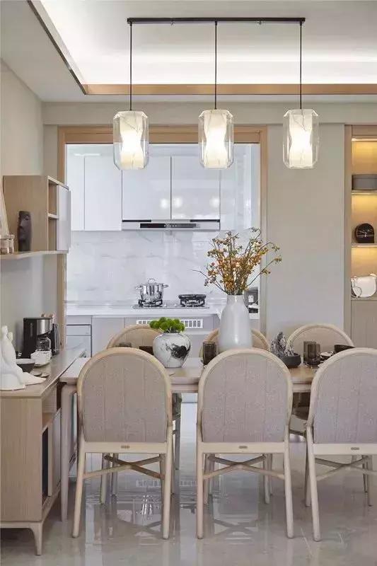 儿童房梦幻背景墙,儿童房简单主题墙绘