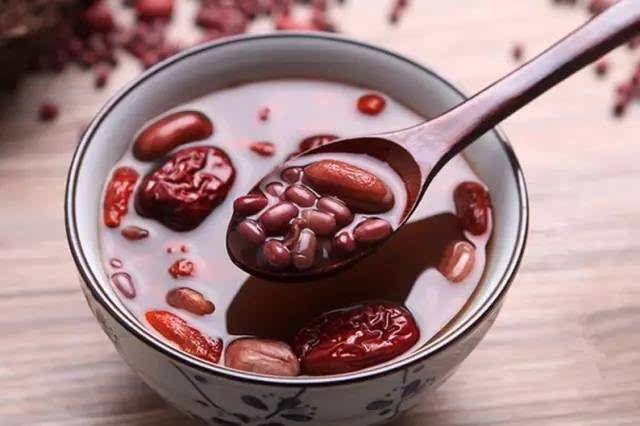 每天一壶补血养颜汤,女人就得活的漂亮完整版