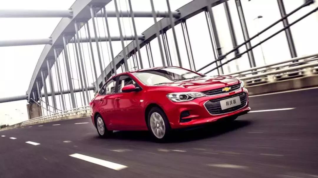 想捧回大力神？你们需要一台科沃兹司职中后卫……