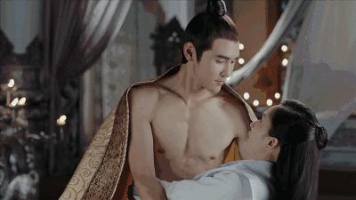 35岁杨幂与34岁赵丽颖谁更美,颜值大比拼赵丽颖杨幂