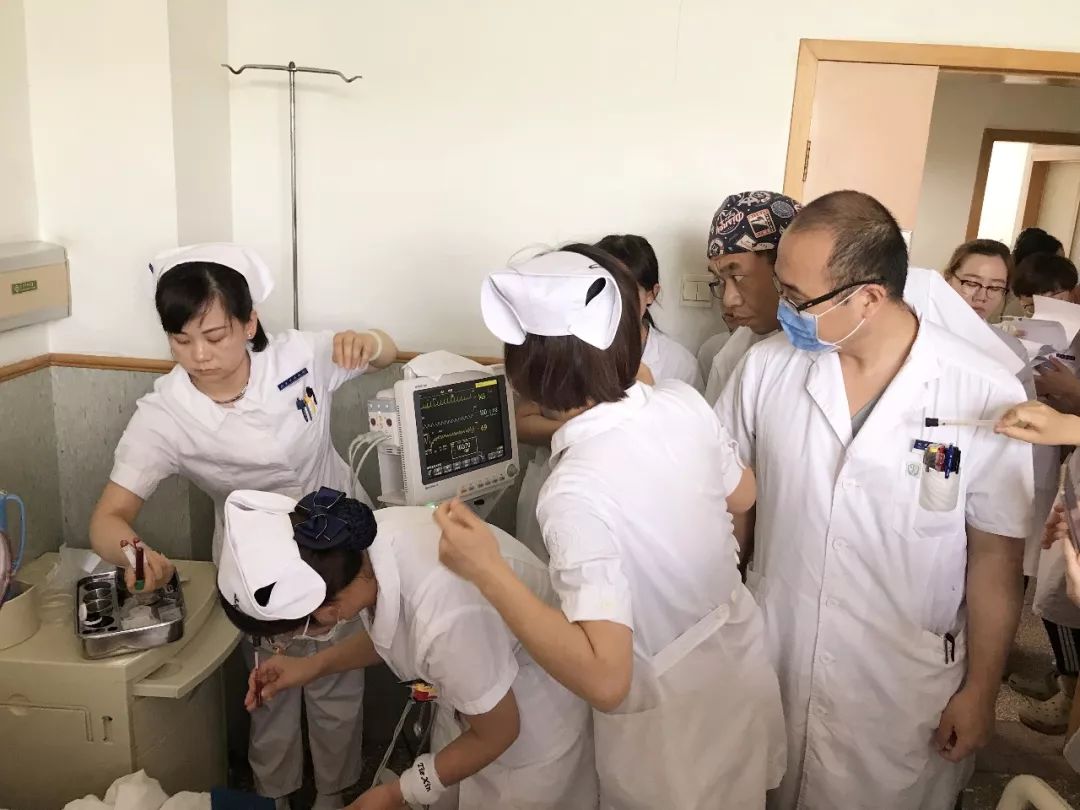 「医院新闻」争分夺秒抢救危重宫外孕患者