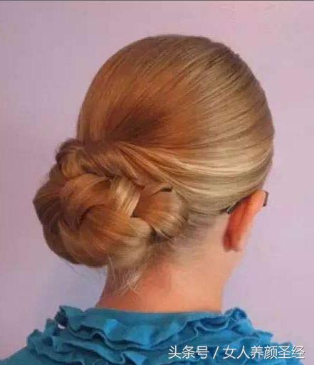教大家几款盘头发方法,这样盘头发超有气质