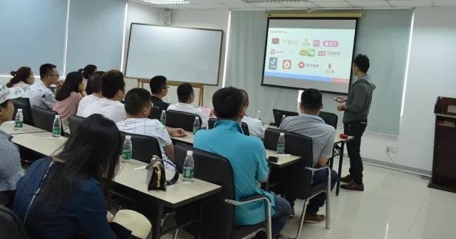 深化战略合作｜中亿孕婴领导莅临优优马骝参观考察