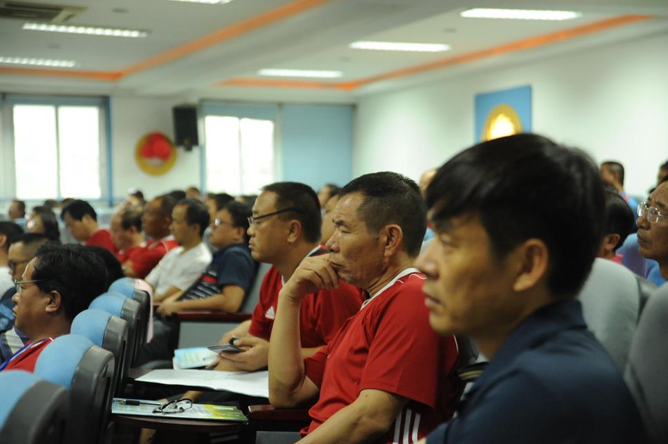 教育部全国青少年校园足球,全国校园足球培训直播