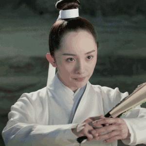 杨幂的刘海发际线,杨幂隐藏发际线的刘海