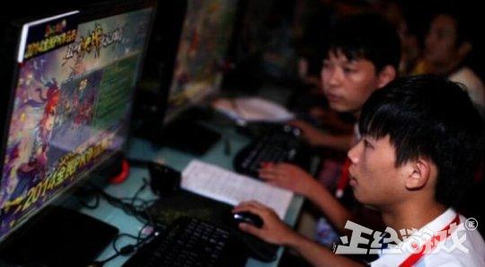 玩家为了玩游戏有多拼命?高考状元为了打比赛,手写40多页秘籍!