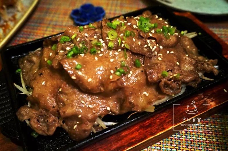 日向酒场，在二次元的居酒屋，你吃的是江湖