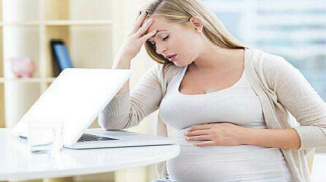孕早期肚子哪些反应是正常的,孕早期肚子疼预示什么