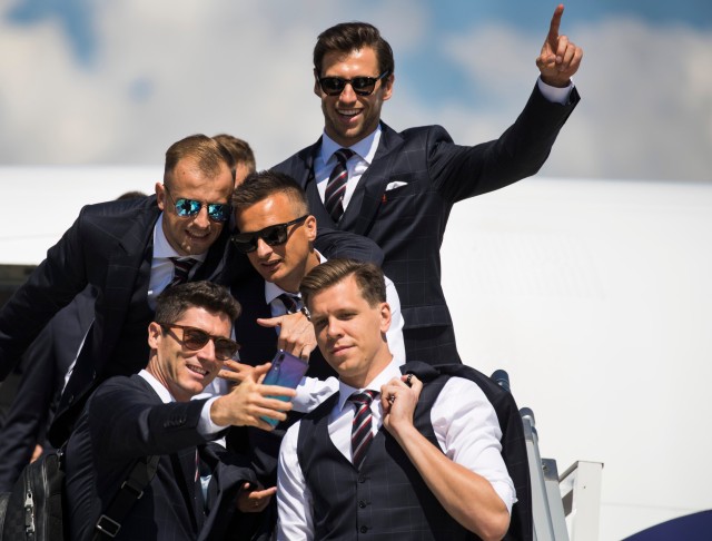 2018世界杯队抵达俄罗斯,世界杯到达俄罗斯