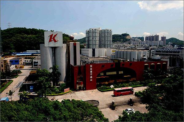 还记得金威啤酒吗？来深圳，喝金威！可是金威已经变成雪花