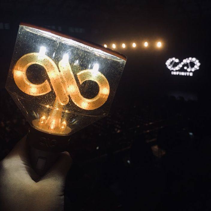 应援手灯你了解多少？细数韩12个大势男团的应援手灯