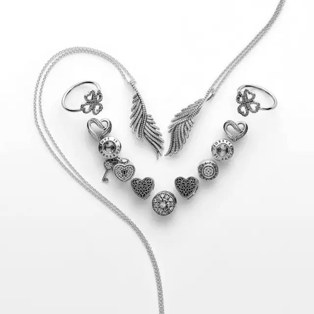 串个珠子而已，为什么潘多拉辣么火